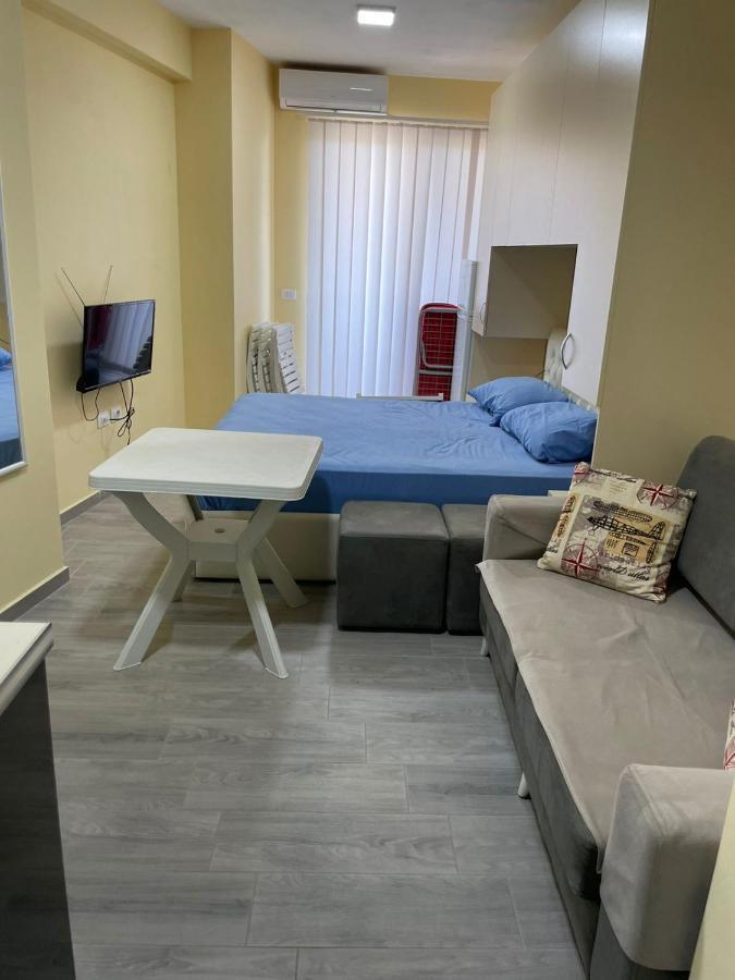 Summer Apartments Shëngjin Екстериор снимка