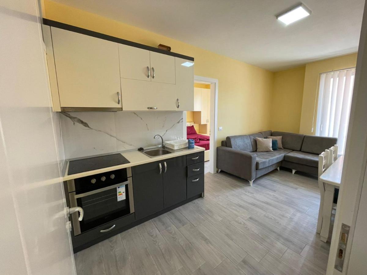 Summer Apartments Shëngjin Екстериор снимка