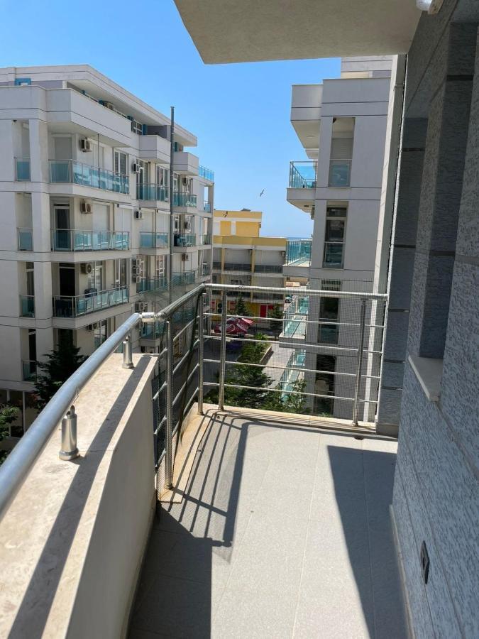 Summer Apartments Shëngjin Екстериор снимка