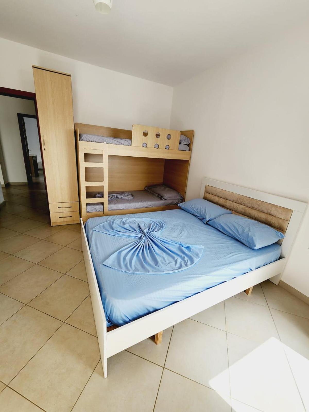 Summer Apartments Shëngjin Екстериор снимка