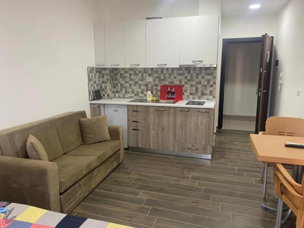 Summer Apartments Shëngjin Екстериор снимка